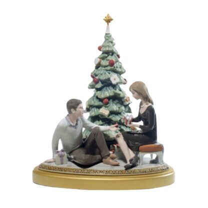 Figura Romántica De Pareja Navideña